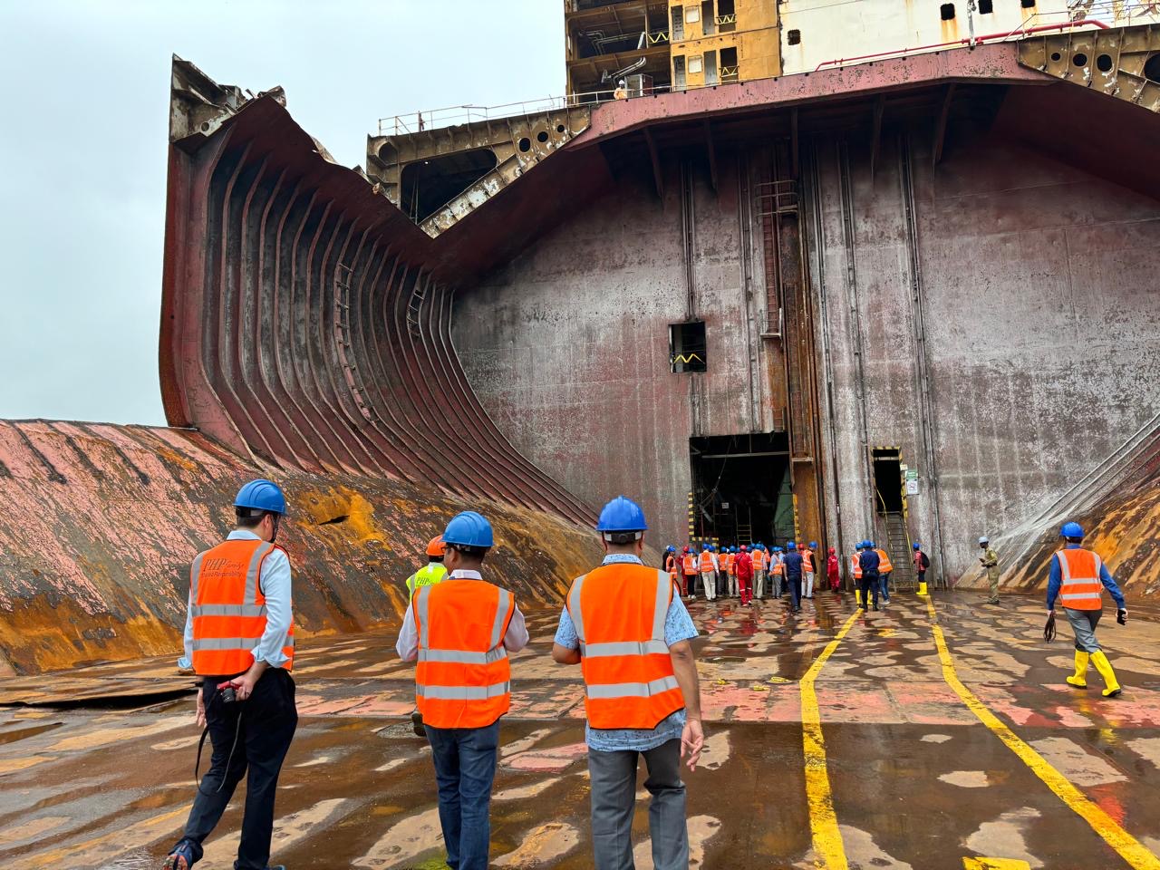 SENSREC-DW Phase 4 consultations held in Dhaka to advance green and safe ship recycling